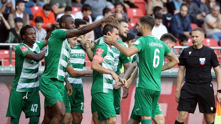 "Ахмат" обыграл узбекистанский АГМК в матче на сборах в Турции