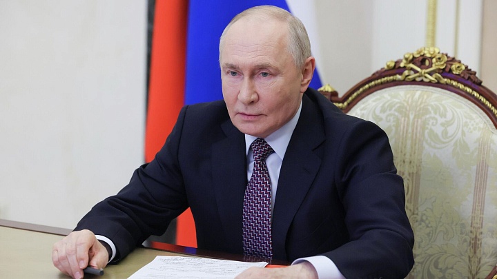 Путин поприветствовал участников съезда общества по охране памятников
