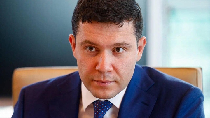 Россия не допустила остановки автокомпонентных производств, заявил Алиханов