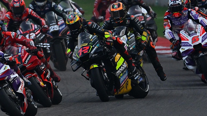 Мотогонщика госпитализировали после серьезной аварии на Гран-при MotoGP