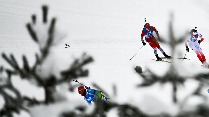 Шведские биатлонистки выиграли эстафету на этапе Кубка мира в Хохфильцене