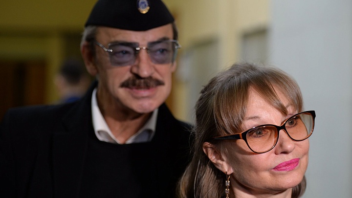 Жена Боярского опровергла сообщения о завершении им театральной карьеры